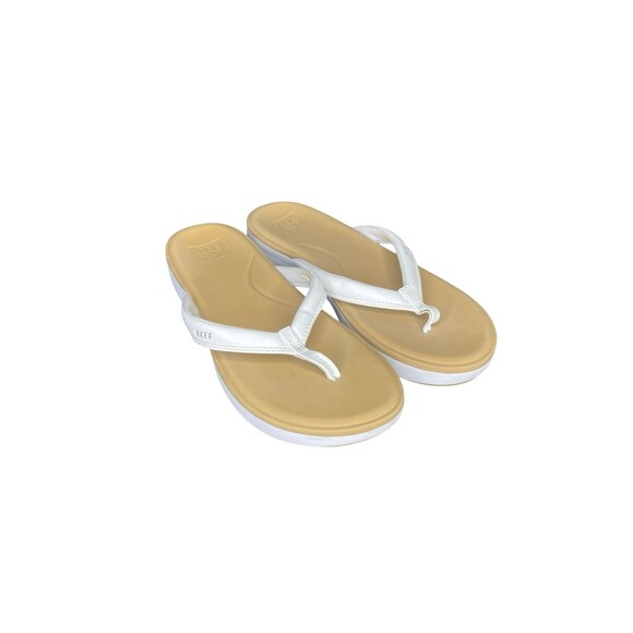 Reef Women's Size 9 Cushion Cloud White Tan Flip Flops Sandals Slip-Ons - Picture 1 of 11